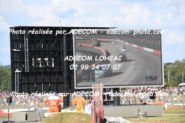 http://v2.adecom-photo.com/images//1.RALLYCROSS/2021/RALLYCROSS_LOHEACRX _2021/AMBIANCE_DIVERS/40A_2750.JPG